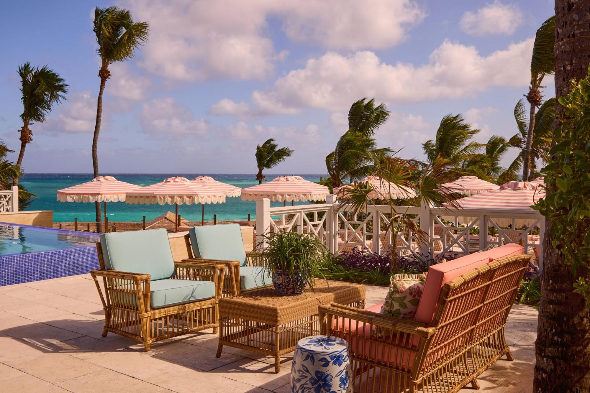 Coral Sands Inn & Cottages Dunmore Town Екстериор снимка